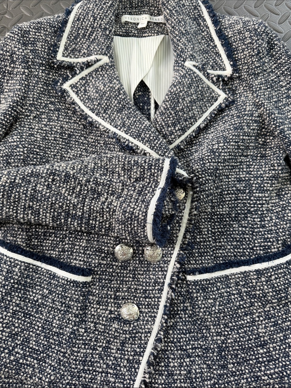 Veronica Beard Theron Tweed Double-Breasted Blazer Jacket Navy White Size 6 - Picture 12 of 15